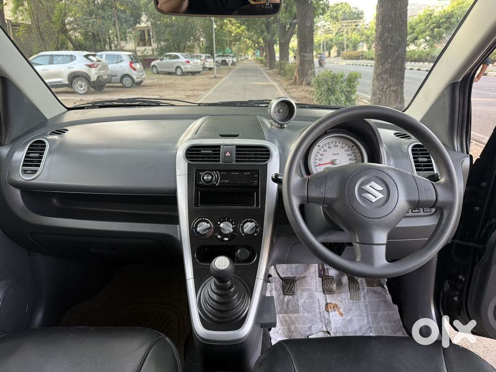 Maruti Suzuki Ritz Vxi Genus, 2009, Petrol