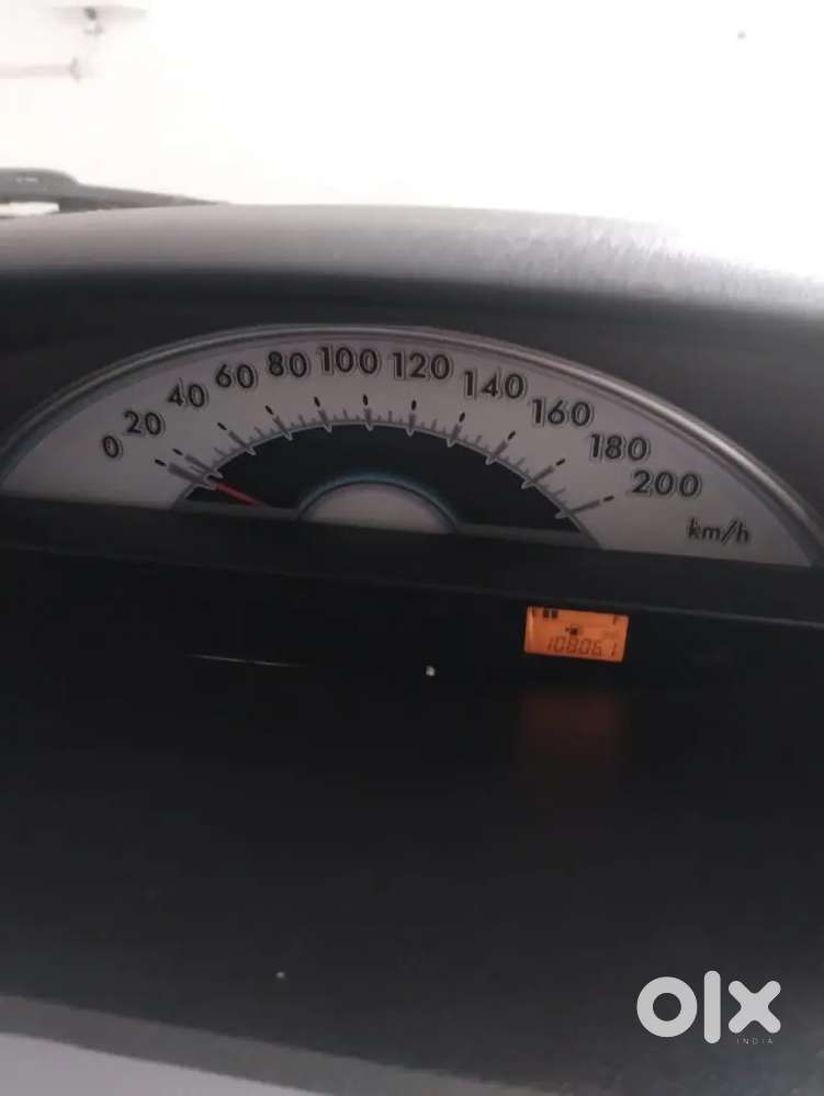 Toyota Etios 2011 Petrol Manual Second