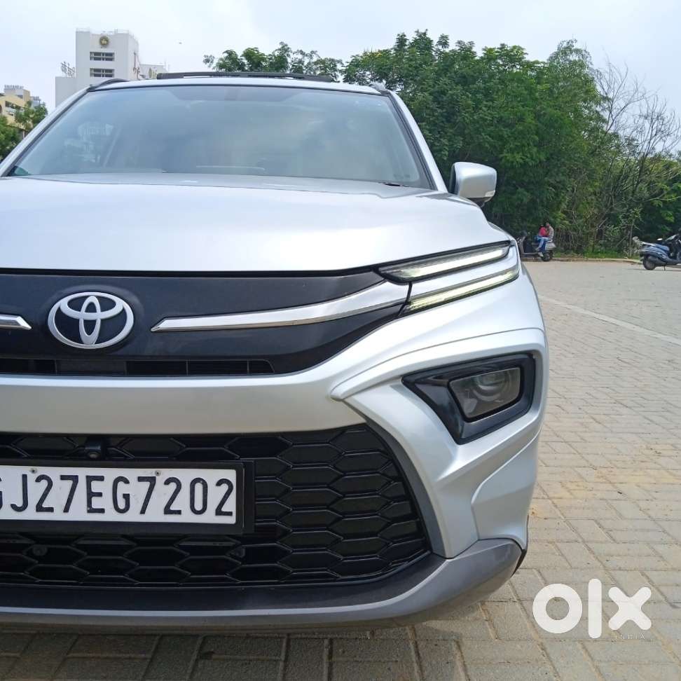 Toyota Urban Cruiser Hyryder 1.5 V Neo Drive At, 2025, Petrol