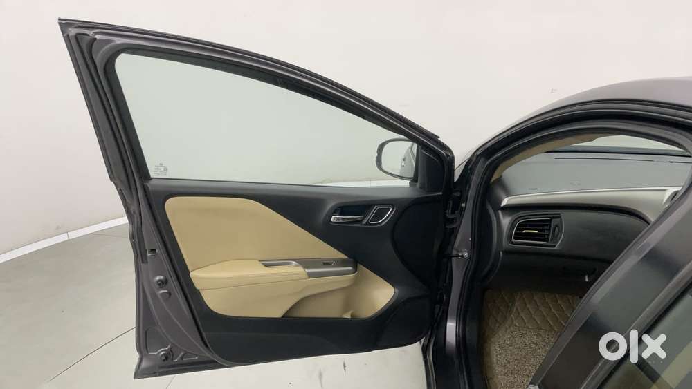 Honda City 1.5 Zx Cvt I-vtec, 2017, Petrol