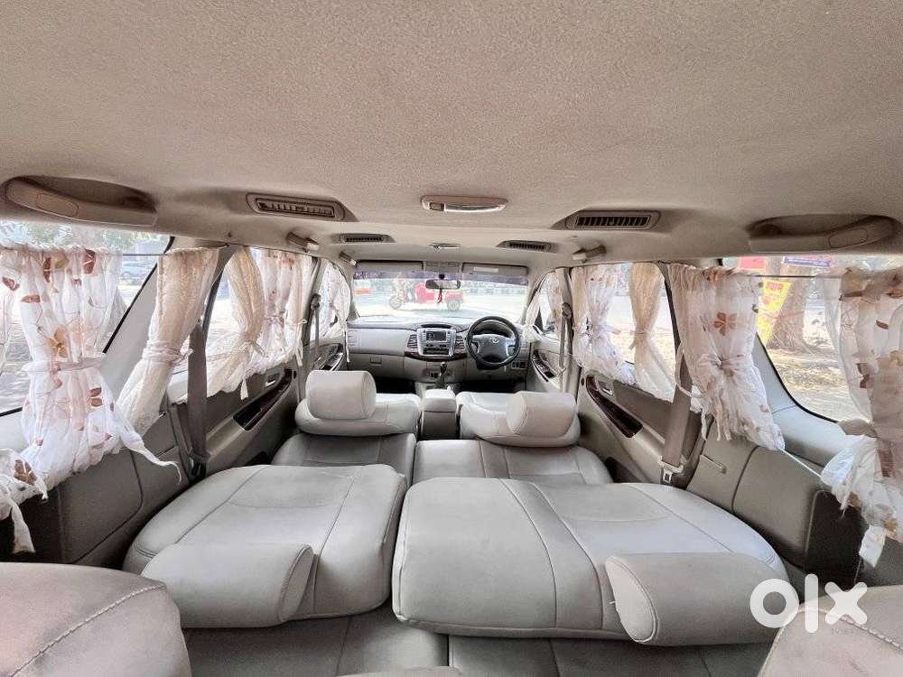 Toyota Innova 2.5 V 7 Str, 2014, Diesel
