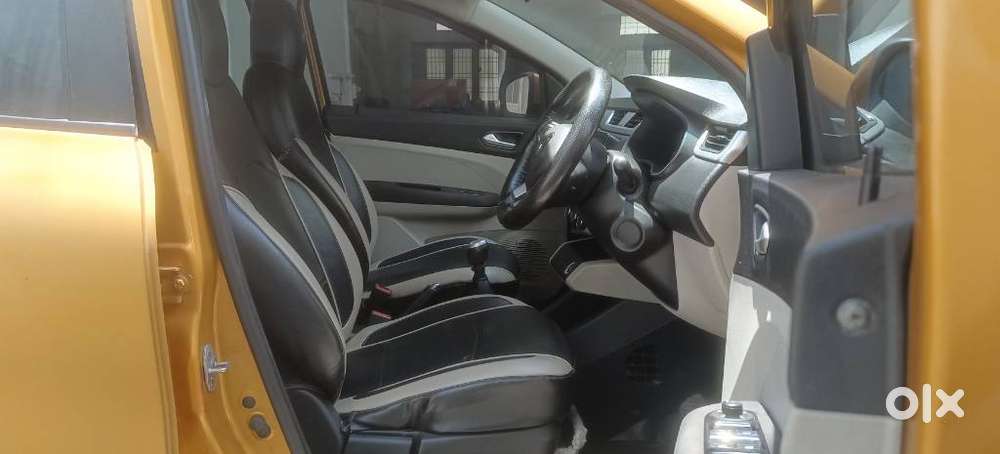 Renault Triber Rxz, 2019, Petrol