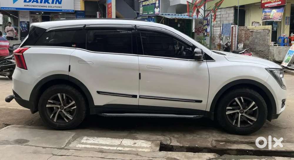 Mahindra Xuv700 2022 Petrol Well Maintained