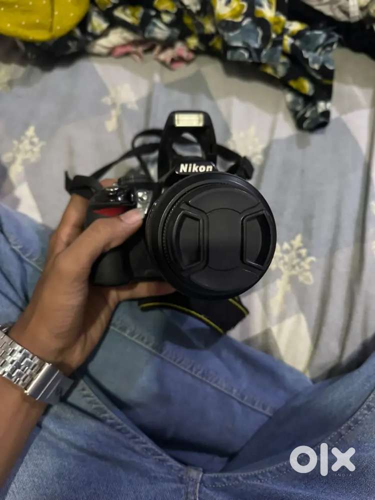 Nikon d3100 best for video & photo read description