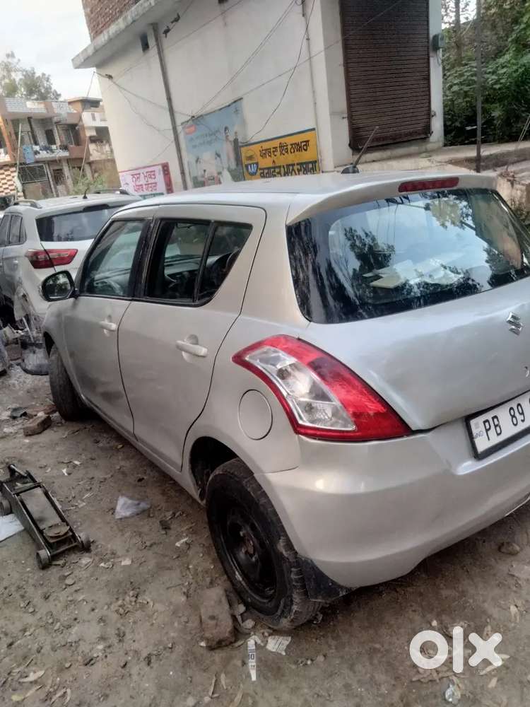 Maruti Suzuki Swift 2012