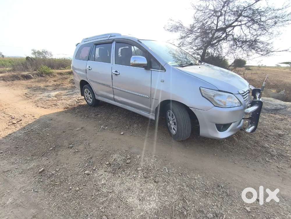 Toyota Innova 2012 Diesel 169000 Km Driven