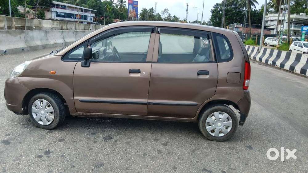 Maruti Suzuki Estilo Lxi, 2013