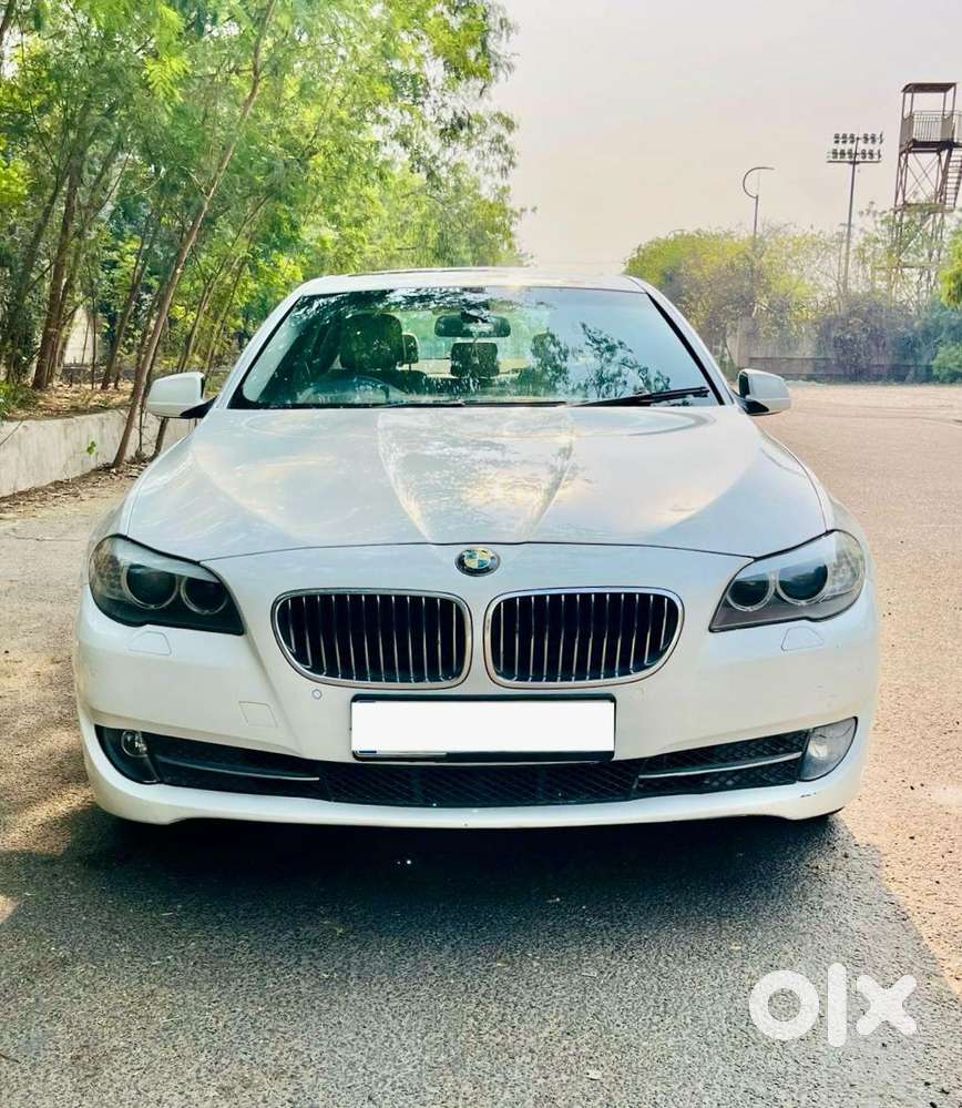 Bmw 5 Series 2.0 520i Luxury Line, 2016, Petrol