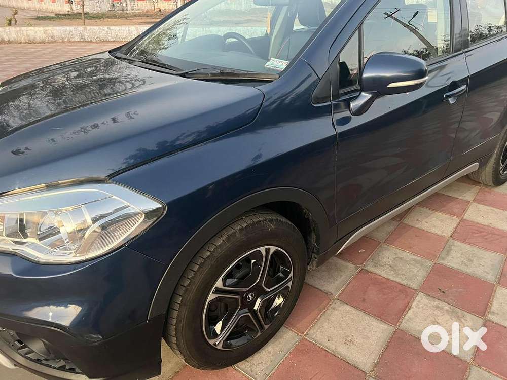 Maruti Suzuki S-cross 2017 Diesel Well Maintained