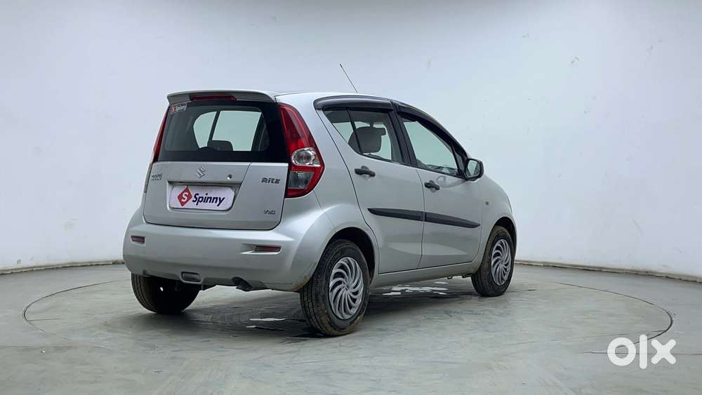 Maruti Suzuki Ritz Vxi, 2013, Petrol
