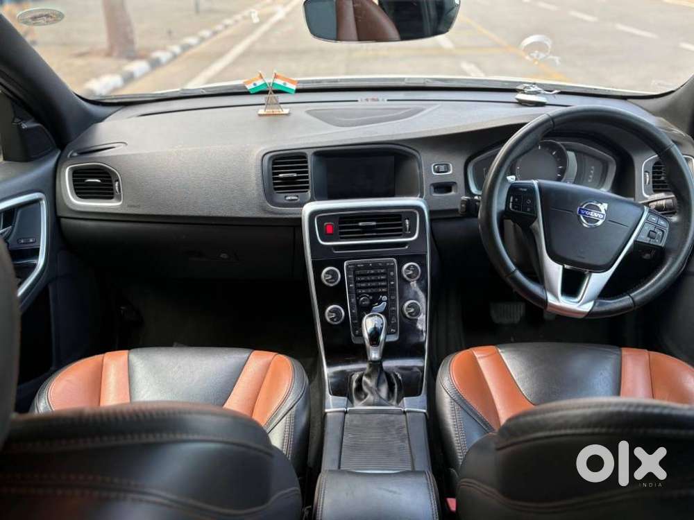 Volvo S60 Cross Country 2.4 Cross Country Inscription, 2018, Diesel