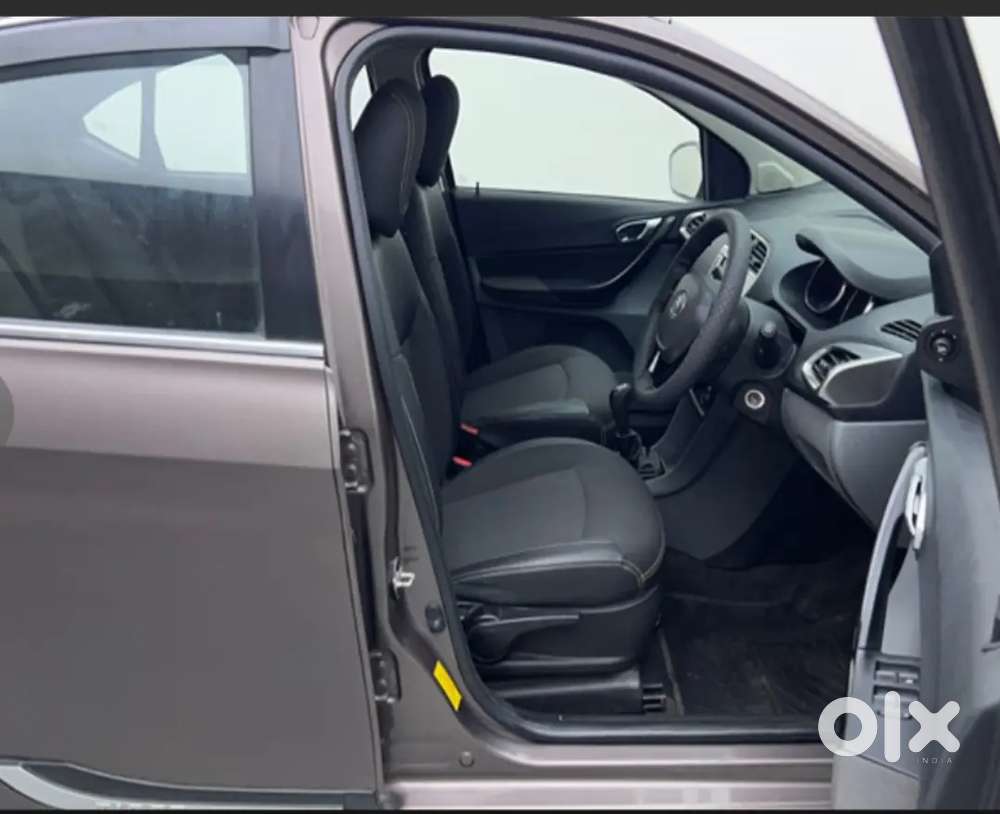 Tata Tigor Petrol 2019