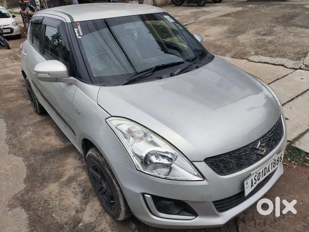 Maruti Suzuki Swift Vxi, 2016