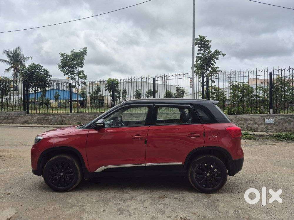 Maruti Suzuki Brezza 1.5 Zxi Smart Hybrid Dual Tone, 2022, Petrol