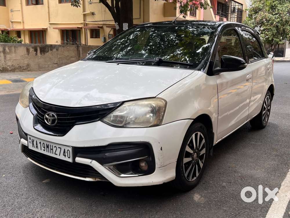 Toyota Etios Liva Vx, 2017, Petrol