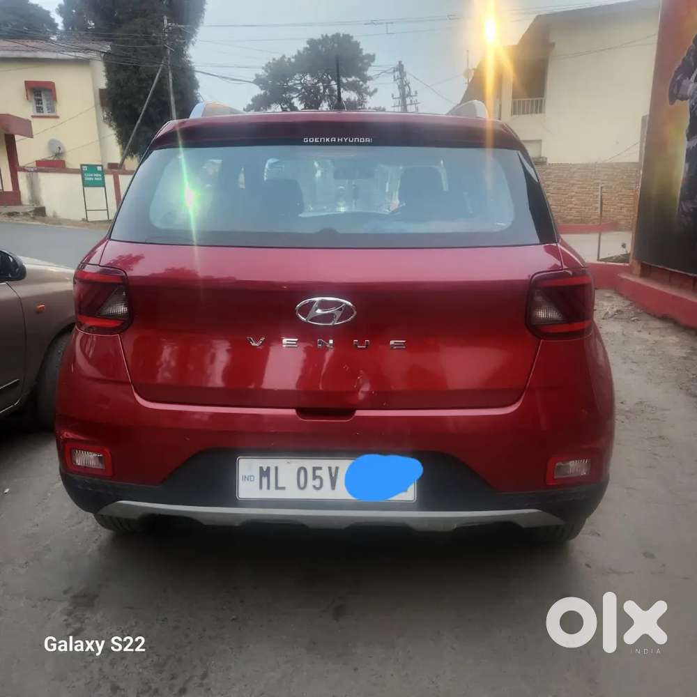 Hyundai Venue Petrol