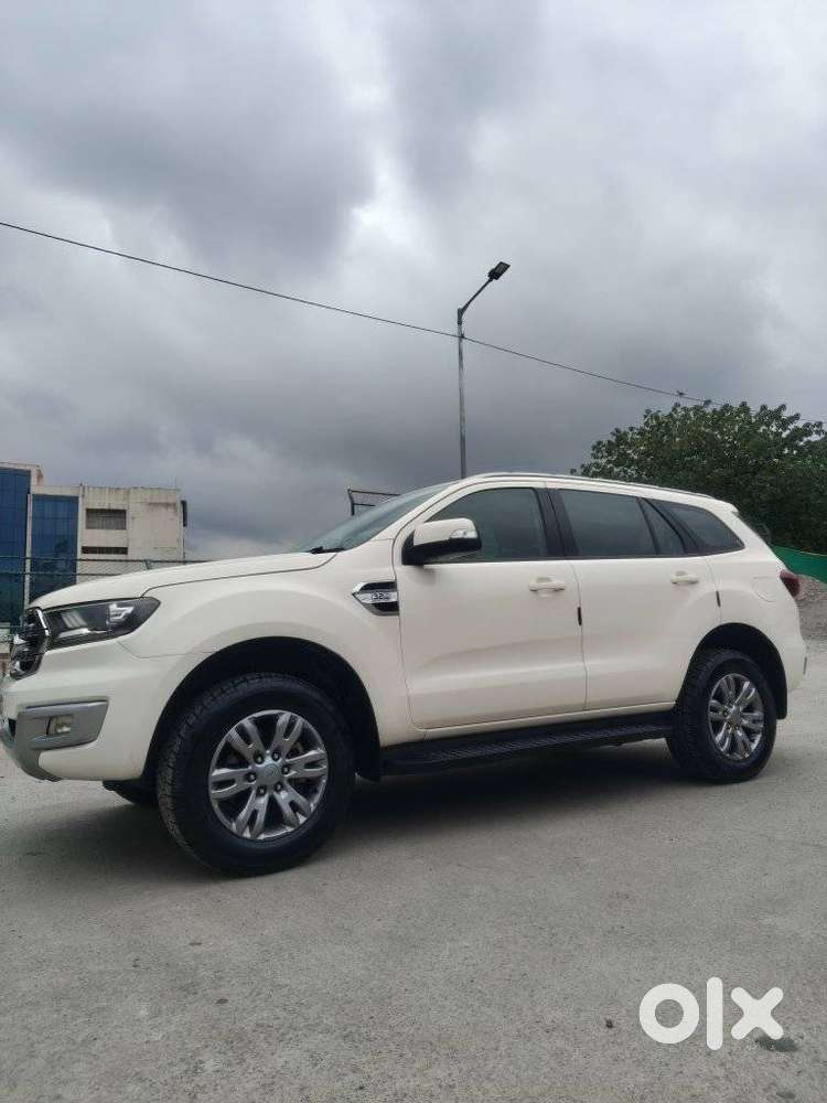 Ford Endeavour 3.2 Trend At 4x4, 2016, Diesel