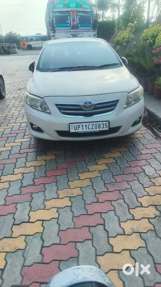Toyota Corolla Altis 2010