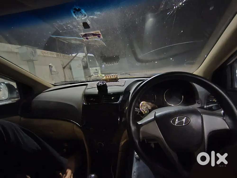 Hyundai Verna 2013