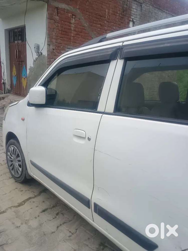 Maruti Suzuki Wagon R 1.0 Year 2010