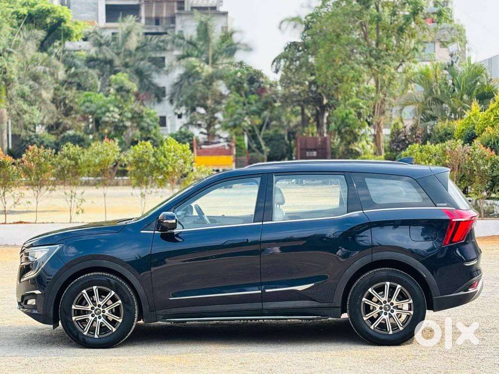 Mahindra Xuv700 2.0 Ax 7 Petrol At Str, 2021, Petrol