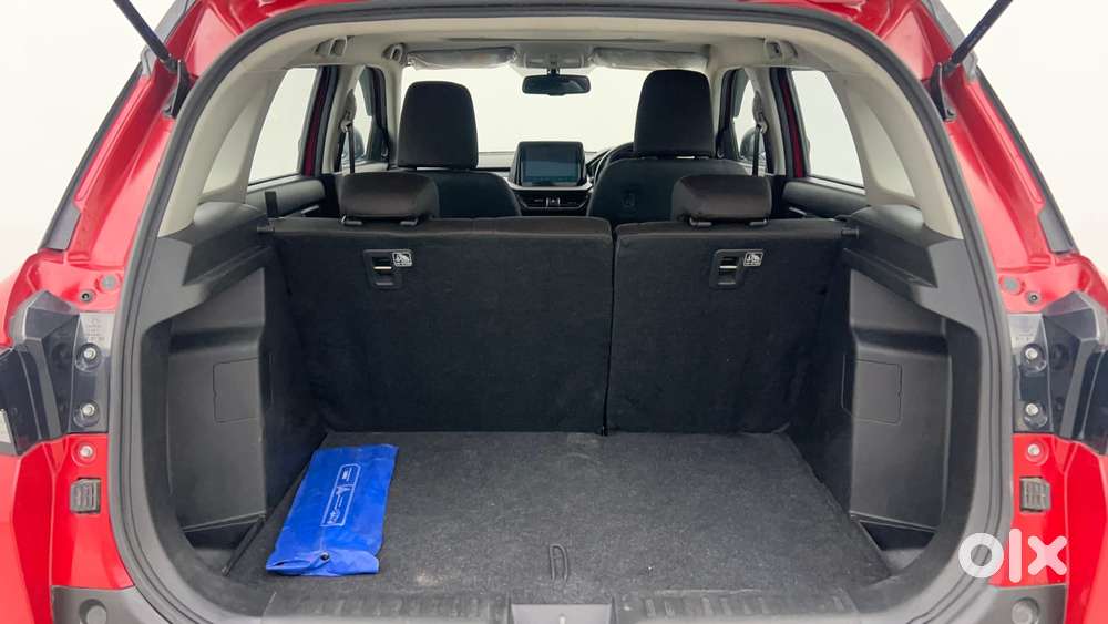 Maruti Suzuki Vitara Brezza 1.5 Zxi, 2022, Petrol