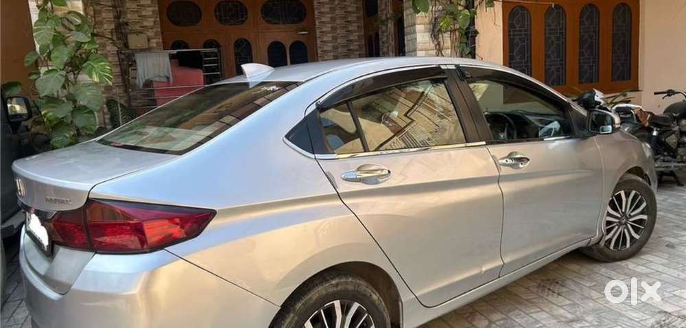 Honda Cr-v 2017 Petrol Well Maintained