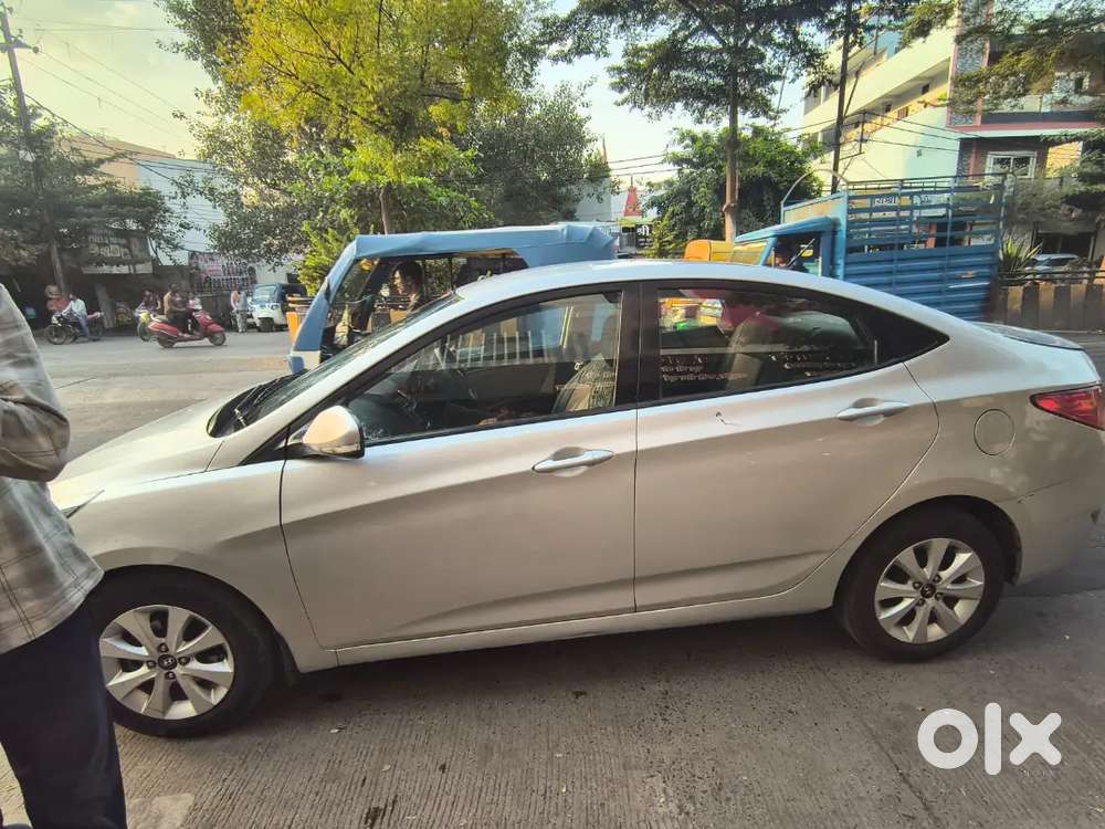 Hyundai Verna Crdi S 2015