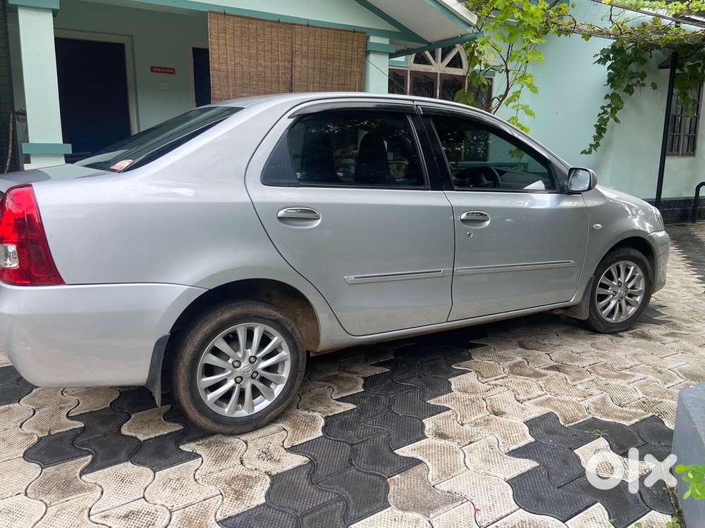  Toyota Etios V (top Variant)  2011  Petrol  Excellent Condition