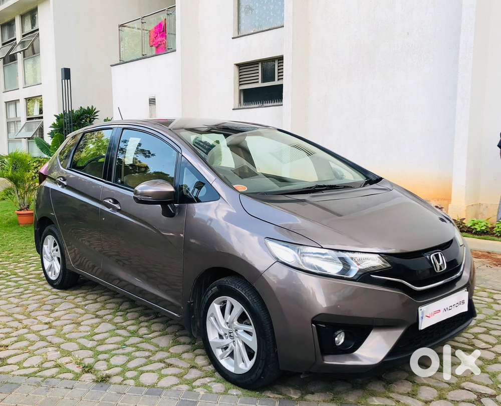 Honda Jazz V Automatic, 2017, Petrol