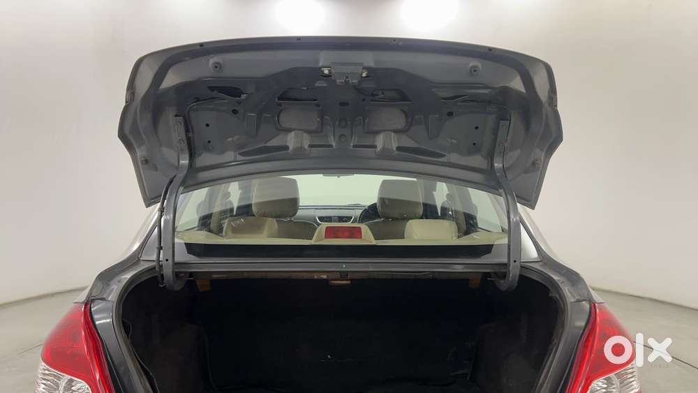 Maruti Suzuki Swift Dzire 1.3 Vxi, 2014, Petrol