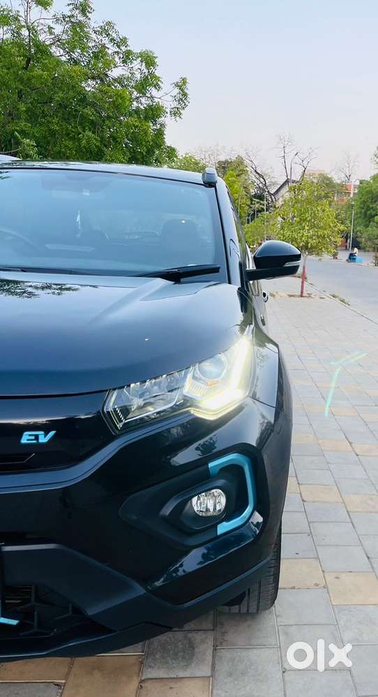 Tata Nexon Ev Xz Plus Dark Edition, 2022, Electric