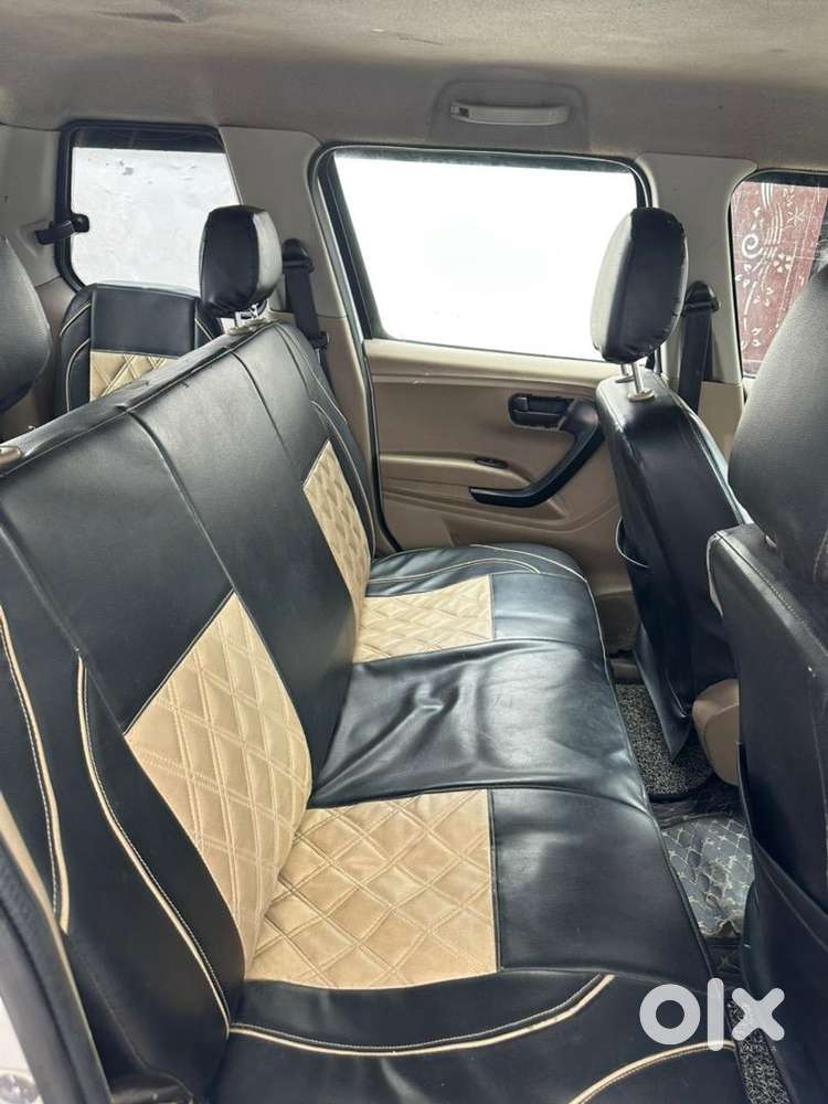 Mahindra Tuv 300 Plus 2017 Diesel Well Maintained