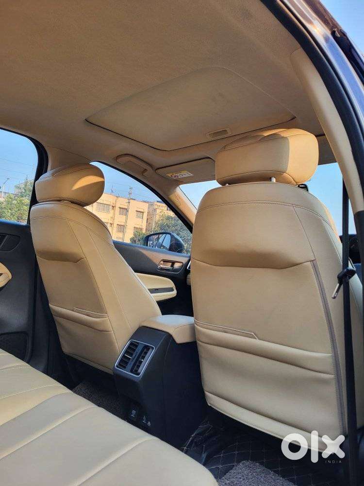 Honda City Zx Petrol Mt, 2021, Petrol