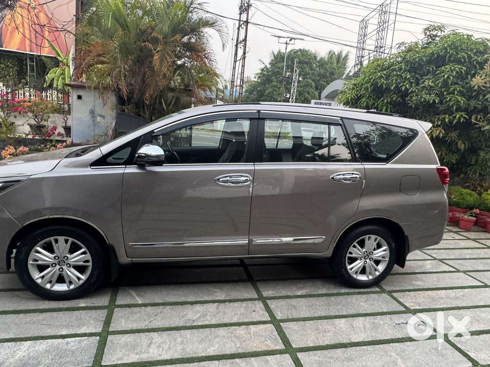 Toyota Innova Crysta 2.4 Z 7 Str, 2018, Diesel