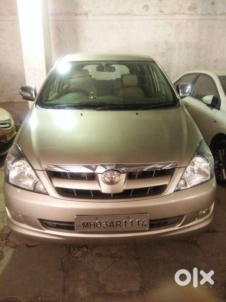 Toyota Ceo Co. Maintained 2008 Innova 2.5v Diesel 2.25l Km City 14kmpl
