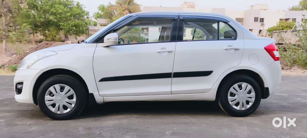 Maruti Suzuki Swift Dzire 1.3 Vxi, 2014, Cng & Hybrids