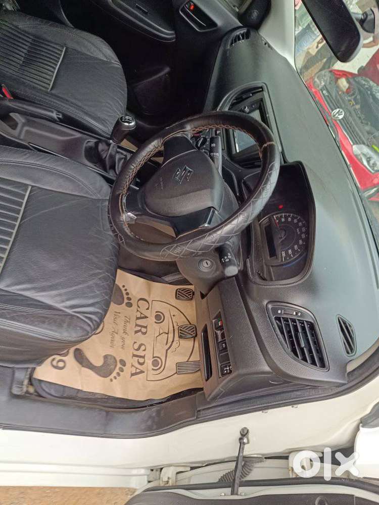 Maruti Suzuki Baleno 1.3 Sigma, 2016, Petrol