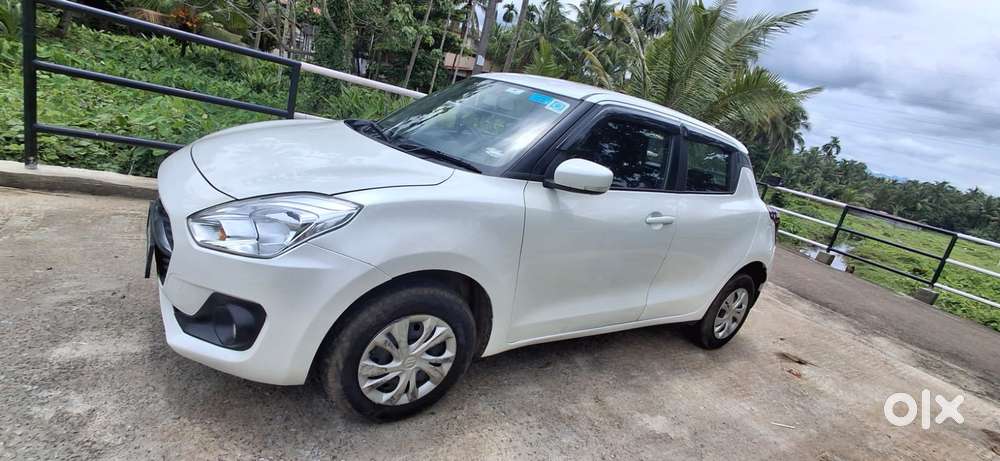 Maruti Suzuki Swift 1.2 Vxi (o), 2023, Petrol