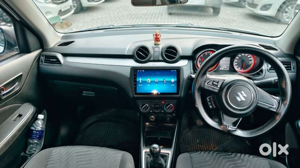 Maruti Suzuki Swift Vxi, 2022, Petrol