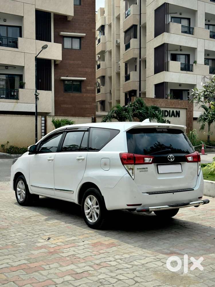 Toyota Innova Crysta [2020-ongoing] 2.7 Gx Mt 7 Str, 2023, Diesel