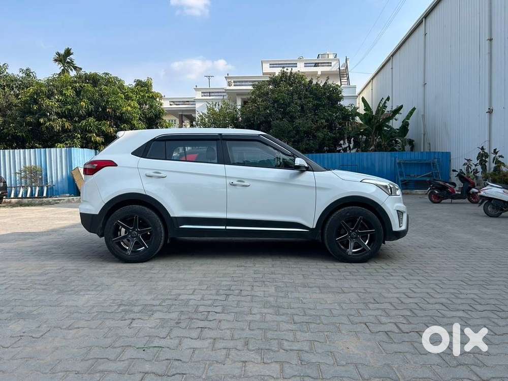 Hyundai Creta 1.4 Diesel 2017 1st Owner 77k Kms Upgrades Well Maintain