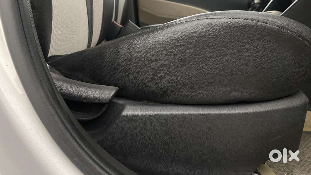 Hyundai Grand I10 2013-2016 At Sportz, 2014, Petrol