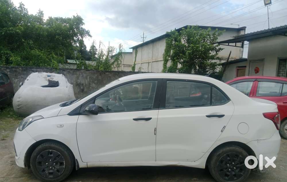 Hyundai Xcent, 2015