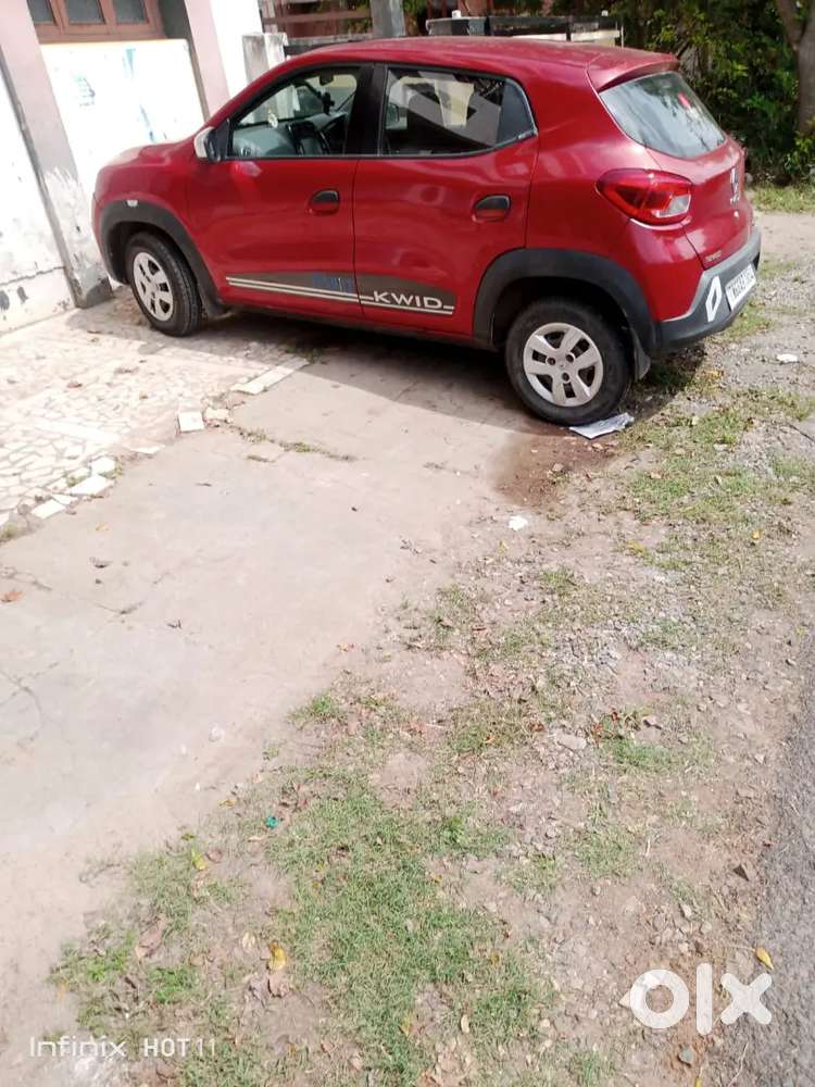 Renault Kwid Petrol Well Maintained