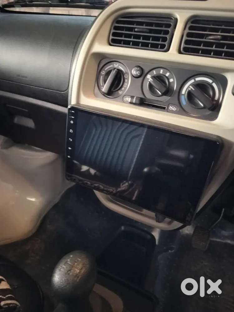 फाइनेंशली प्रॉब्लम होने के कारण गाड़ी बेच रहा हूं