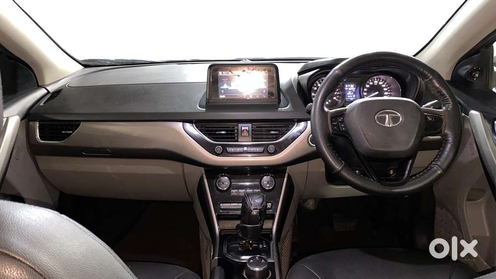 Tata Nexon 1.2 Revotron Xza Plus Dualtone, 2018, Petrol