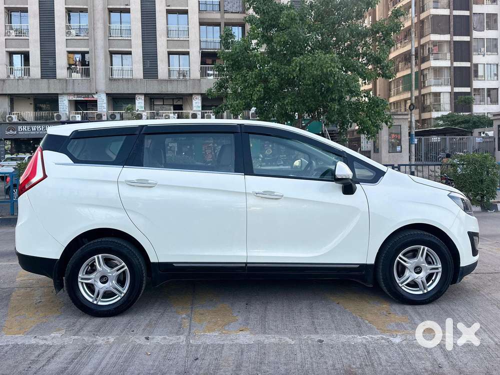Mahindra Marazzo M6 8str, 2019, Diesel