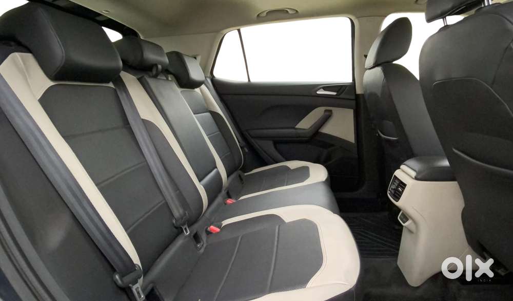 Volkswagen Taigun 1.0 Tsi Topline At, 2022, Petrol