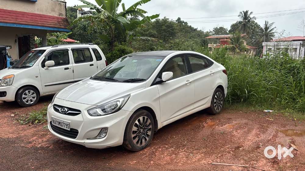 Hyundai Fluidic Verna 2014 Petrol Good Condition